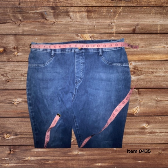 Time and Tru Women’s Denim Jeggings Size 20 Regular Fit Mid-Rise - Picture 3 of 7